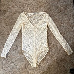 NWOT Stradivarius lace long sleeve bodysuit
